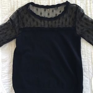 Beautiful lightweight sweater with netting detail