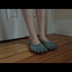 Vibram Toe Shoes