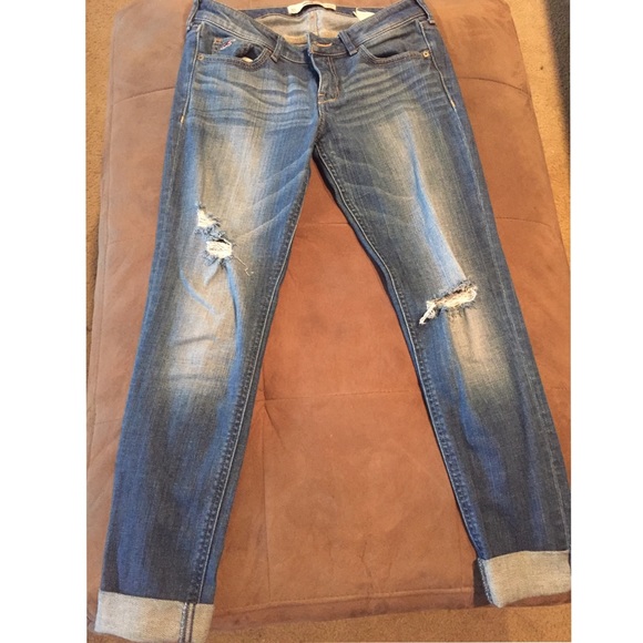 Hollister jeggings! On HOLD