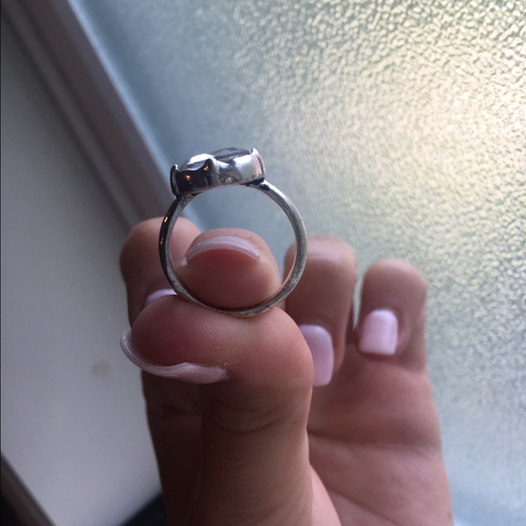 Diamond ring - Picture 3 of 3