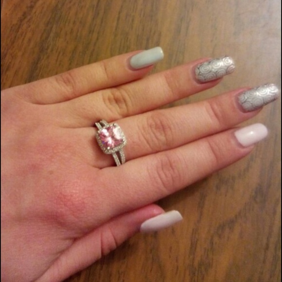 925 sterling silver ring in pink color - Picture 4 of 4