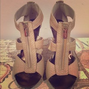 Michael Kors Camel & Bronze Gladiator Sandals