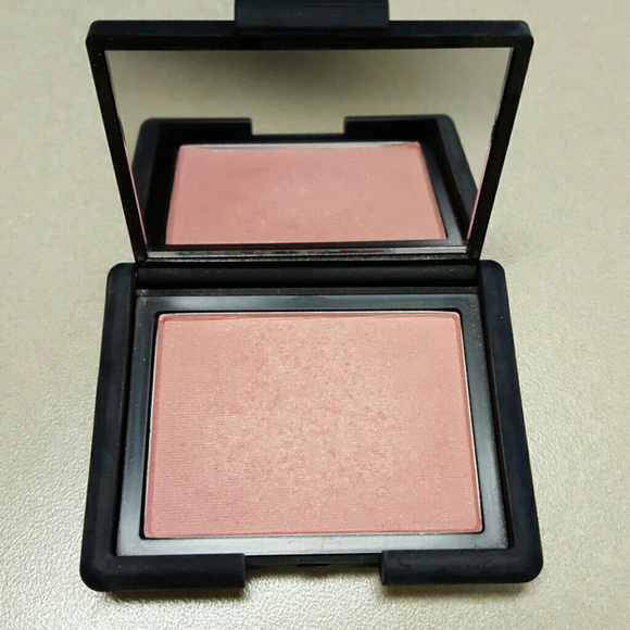 Nars Blush in Deep Throat