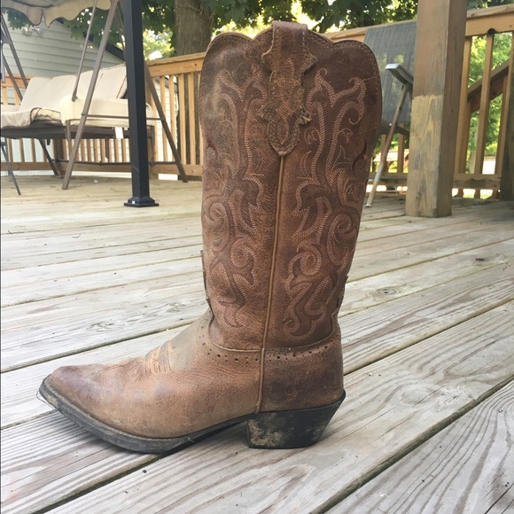 Justin cowboy boots