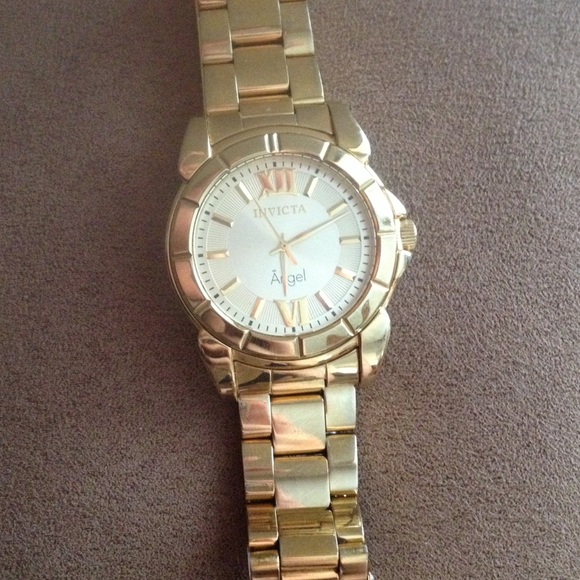 Gold invicta watch