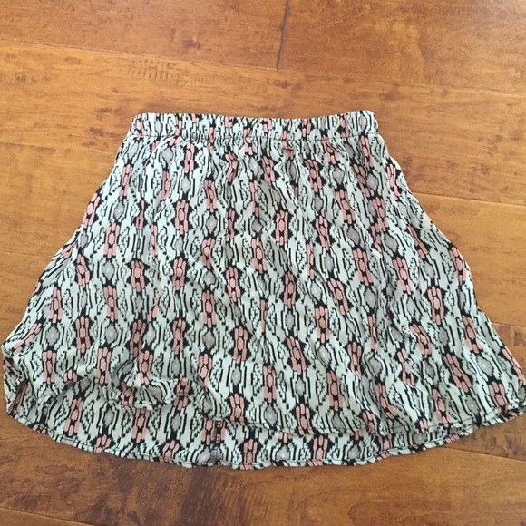 Brandy Melville skirt