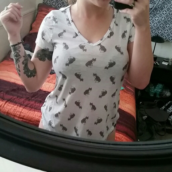 graphic tshirt
