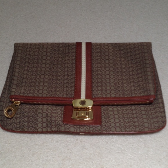 Marc By Marc Jacobs Oversized Airliner clutch.