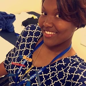 Meet your Posher, Crystal