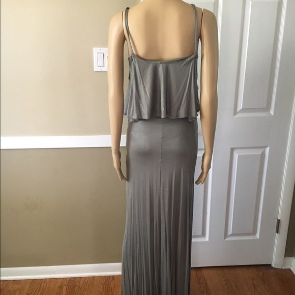 Maxi dress with ruffle detail - Picture 4 of 4