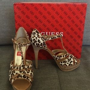 Chic Guess GWKORRINEZ Heels