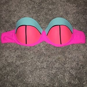 Triangl look a like bathing suit top