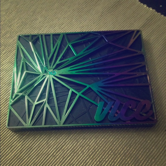Urban Decay Vice 4