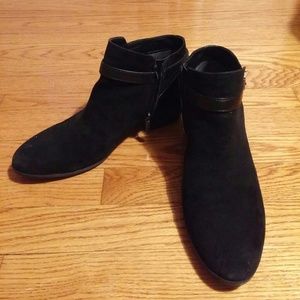 HOLD til 7/29 Sam Edelman Black Suede Booties 8.5