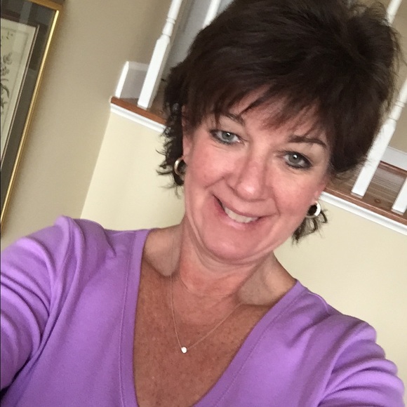 Meet your Posher, Kim - Picture 1 of 1