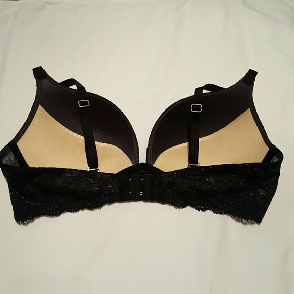 **SOLD**Victoria's Secret Black Biofit Sparkle - Picture 3 of 4