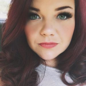 Meet your Posher, Dana