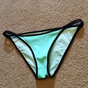 2 VS bikini bottoms