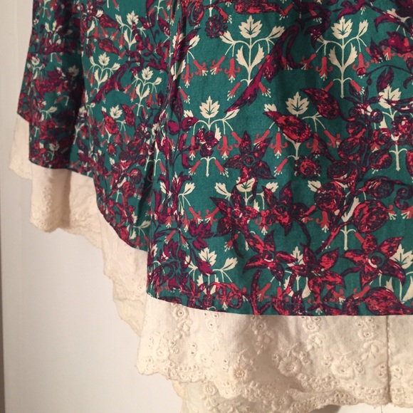 Unique Patterned Skirt - Picture 2 of 4