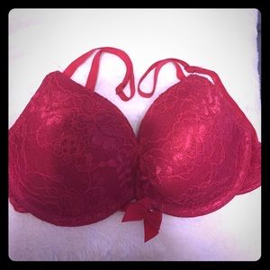 New Victoria's Secret red bra