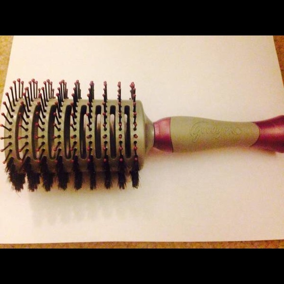 Hairbrush - Picture 2 of 2
