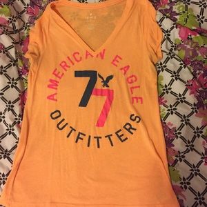 2 American Eagle Outfitters T-shirts !