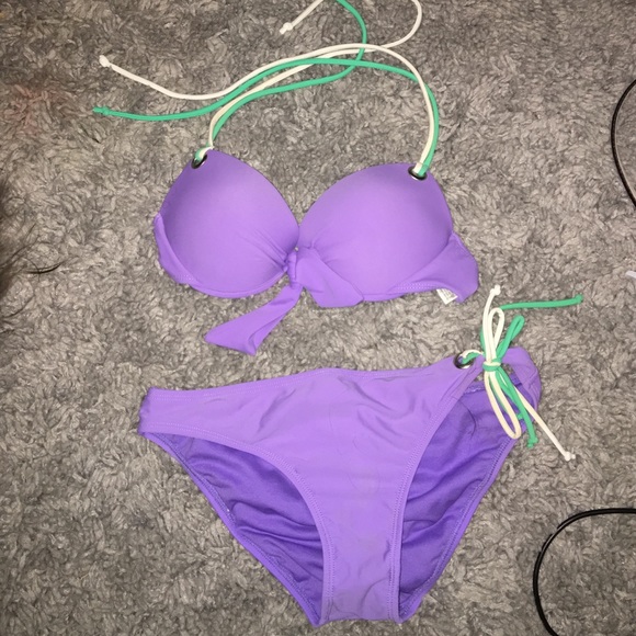 Full set bathing suit - Picture 1 of 4