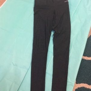 Victoria's Secret Pink Ultimate yoga pants