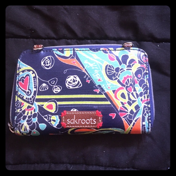 Sakroots wallet. Great condition! Price negotiable
