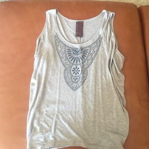 Tank top with blue design