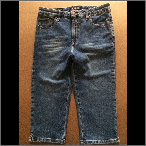 Jeans - Picture 2 of 4