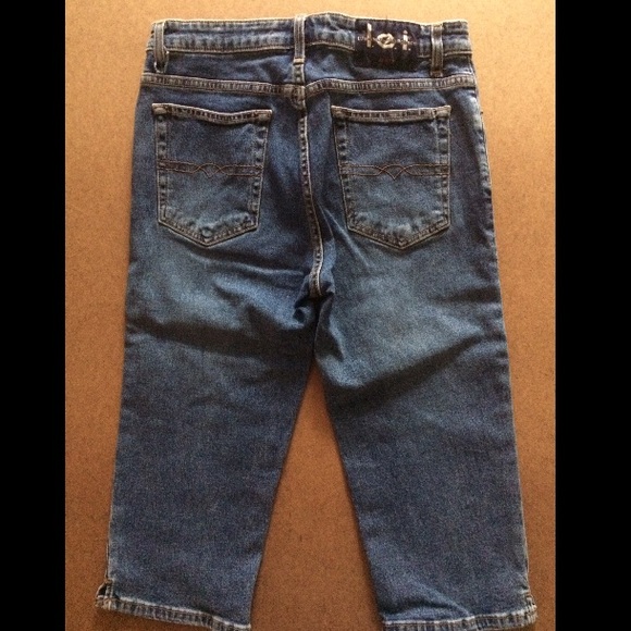 Jeans - Picture 3 of 4