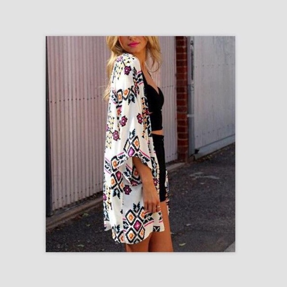 Loose Chiffon Kimono - Picture 3 of 4