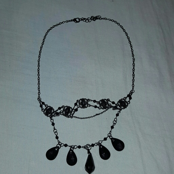 Black choker