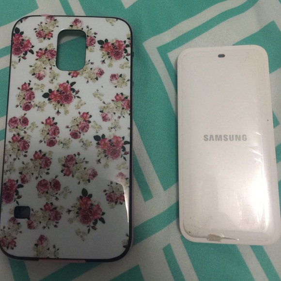 Galaxy s5 case and charger with battery included