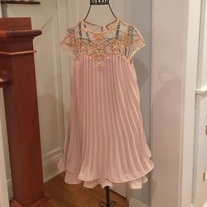 Chicwish Formal pale pink dress