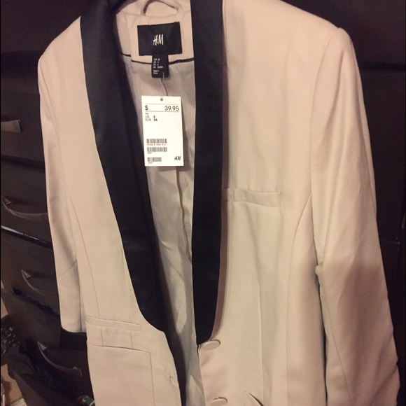 Hm tuxedo style blazer
