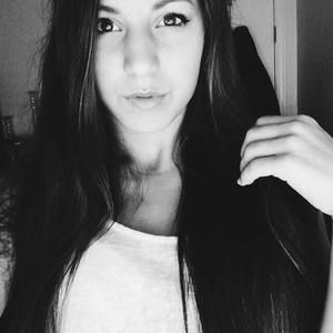 Meet your Posher, Yana