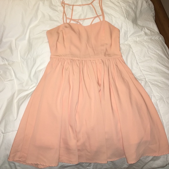 Forever 21 dress 🎉 - Picture 1 of 4