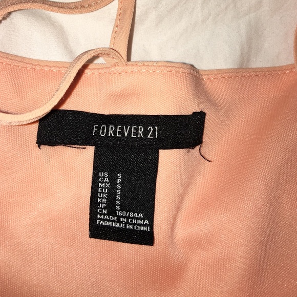 Forever 21 dress 🎉 - Picture 3 of 4