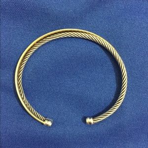 David yurman crossover bracelet. 18K gold /silver