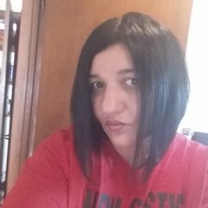 Meet your Posher, Tara