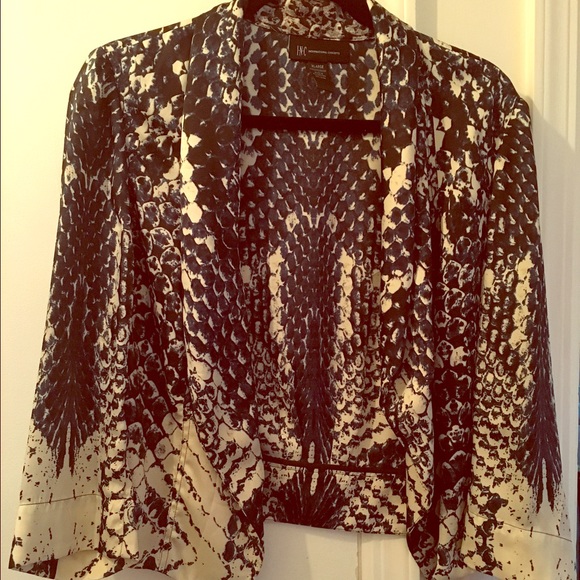 INC CROPPED DRAPE FRONT PRINTED JACKET - Picture 1 of 3