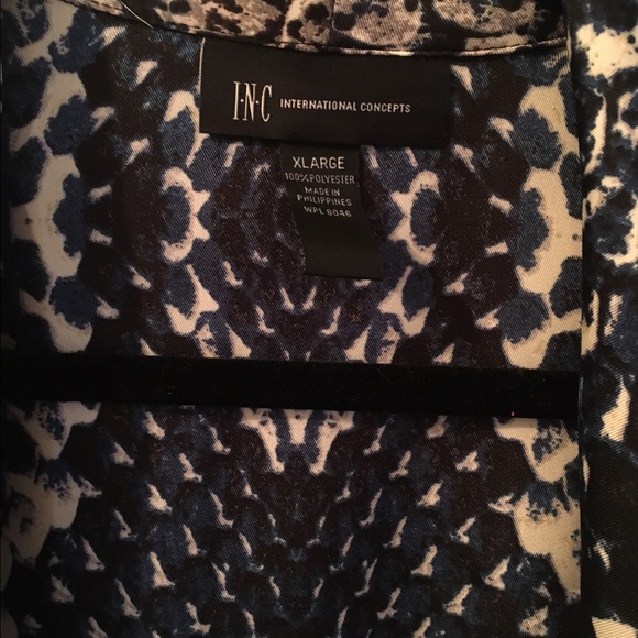 INC CROPPED DRAPE FRONT PRINTED JACKET - Picture 3 of 3