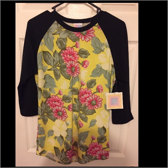 LuLaRoe "Randy" top