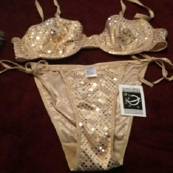 gold bra panty