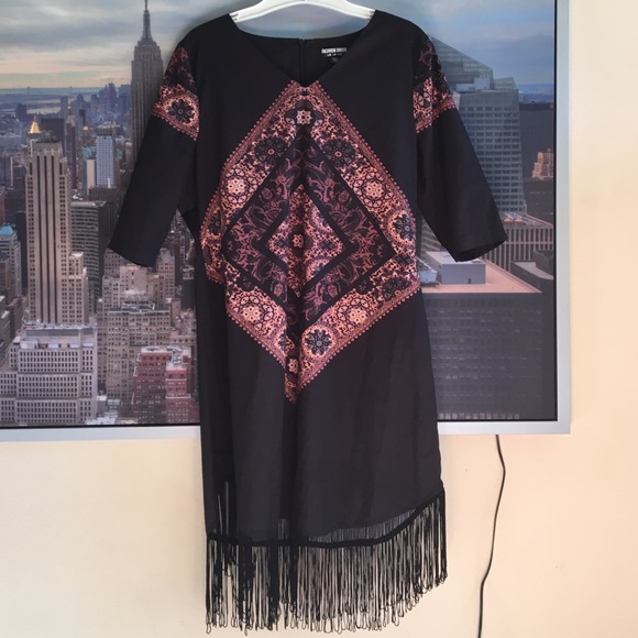 Black Dress - Gipsy Styled 💃🏻 - Picture 2 of 2