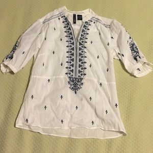 Patterned knit shirt
