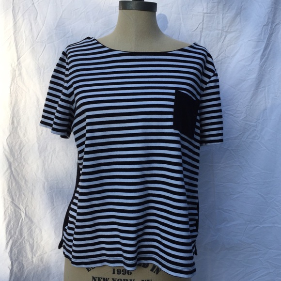 Short sleeve shirt