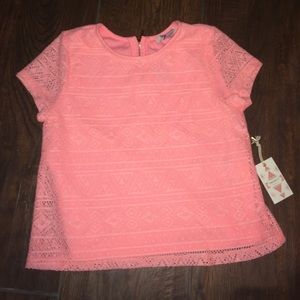 Kids peach colored shirt Forever 21. Size 9/10 (m)